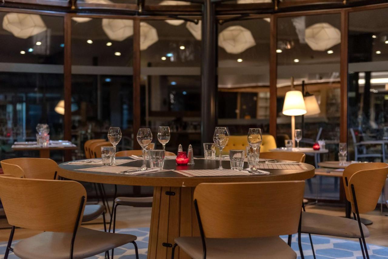 Doubletree By Hilton Paris Bougival Hotell Eksteriør bilde