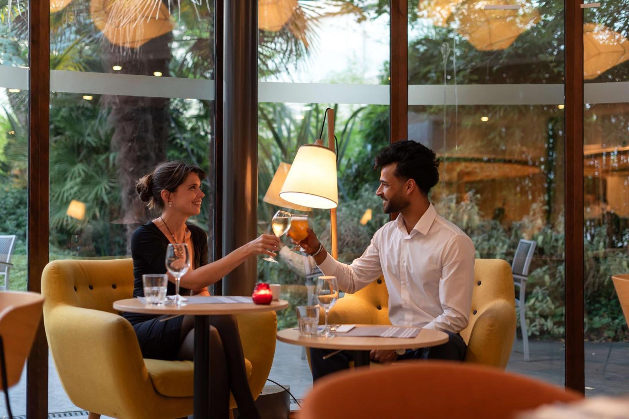 Doubletree By Hilton Paris Bougival Hotell Eksteriør bilde